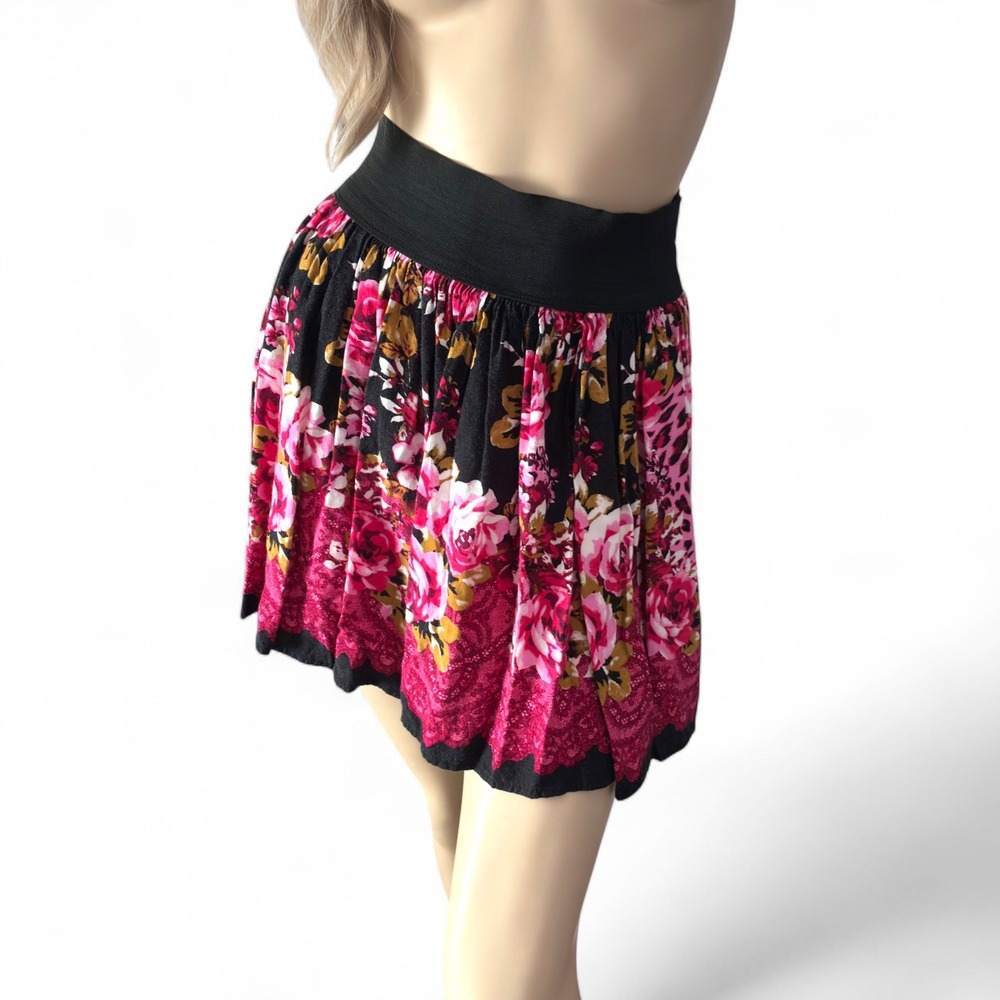 Vintage 90s Body Central Pink Floral Lace Print Mini Skirt Small